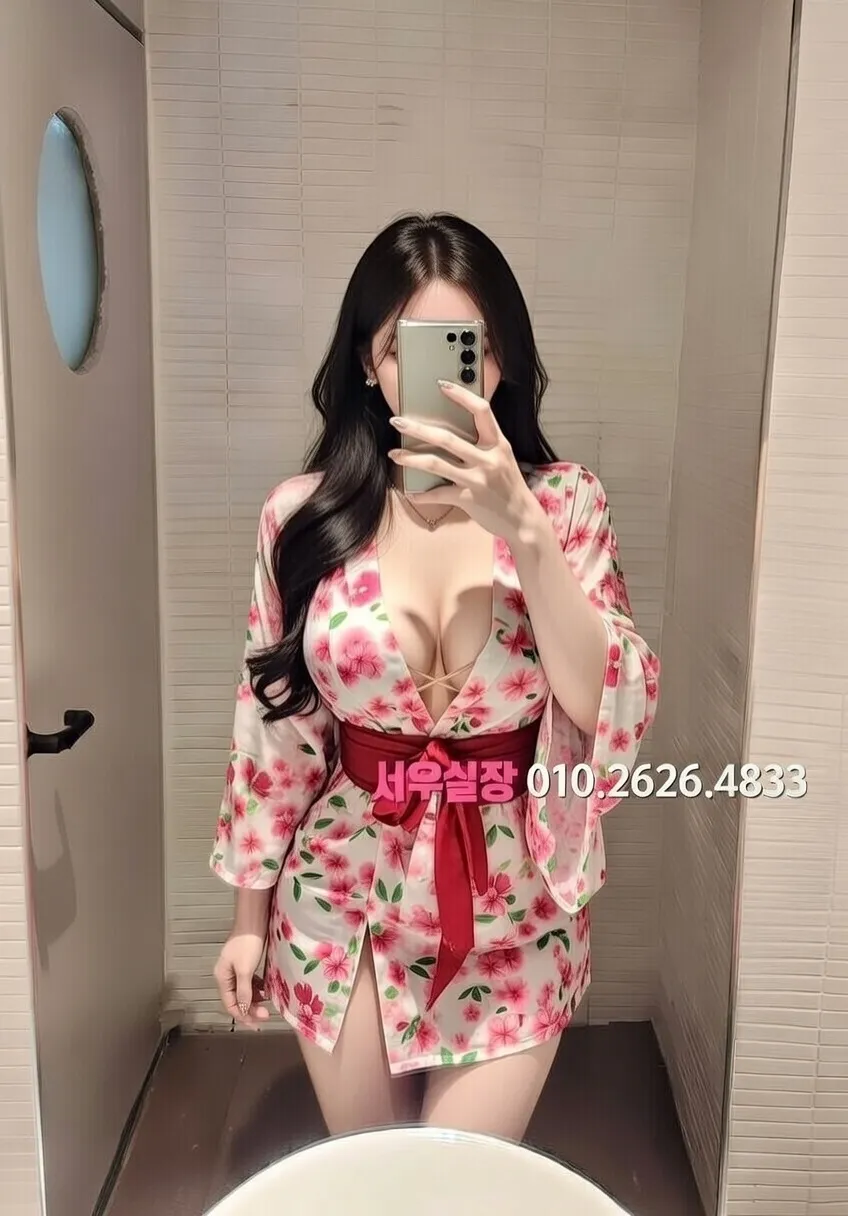 녹사평 풀살롱 프리미엄 라인업 3번 프로필