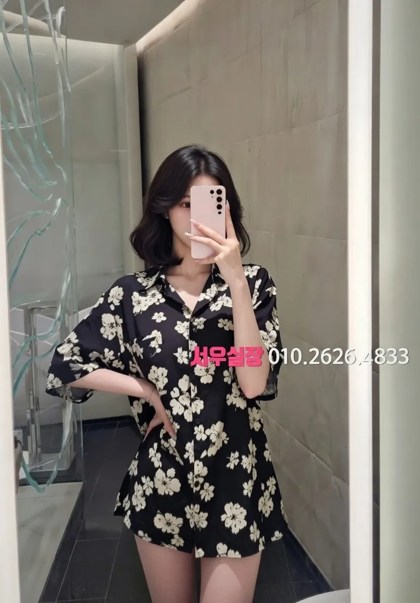 녹사평 풀살롱 프리미엄 라인업 15번 프로필