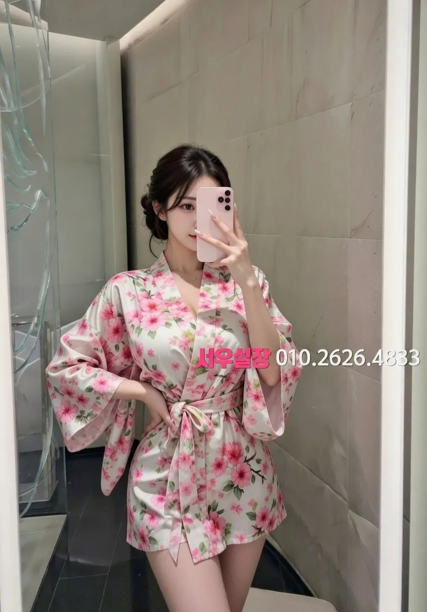 녹사평 쓰리노 프리미엄 라인업 11번 프로필