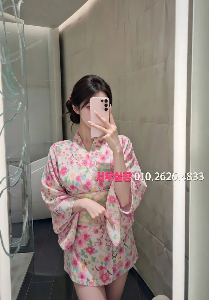 녹사평 풀살롱 프리미엄 라인업 10번 프로필